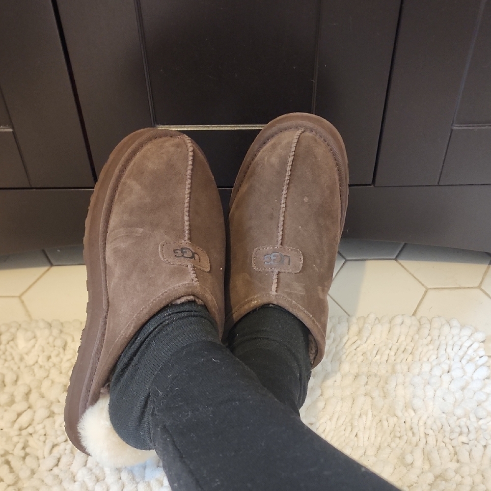 UGG Women's Chocolate Brown Slippers